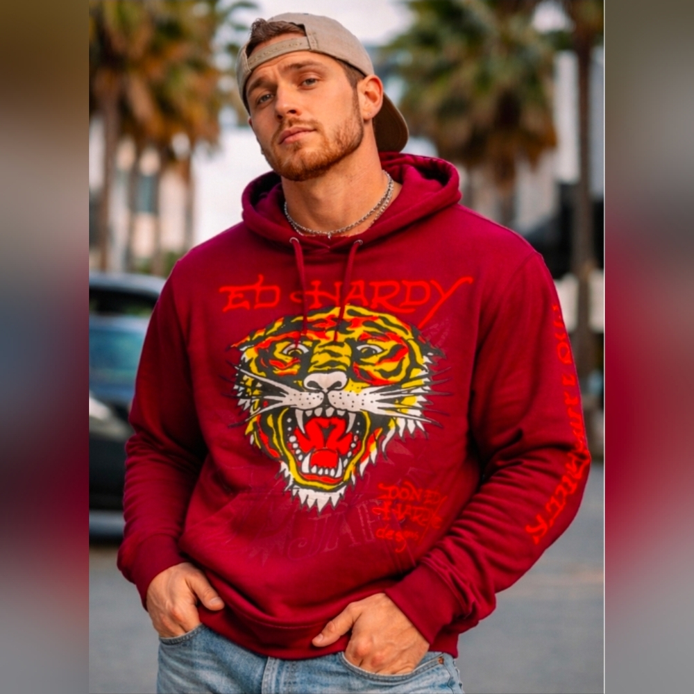 NWT Ed Hardy Tiger Graphic Hoodie Men’s Red Wine Streetwear Y2K Pullover